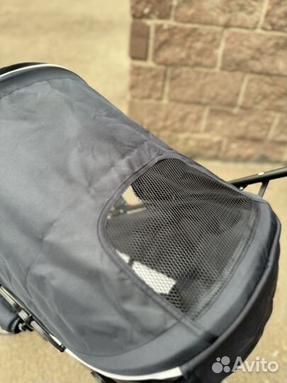 Прогулочная коляска трость