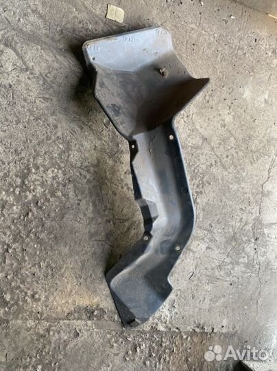 Защита горловины топливного бака