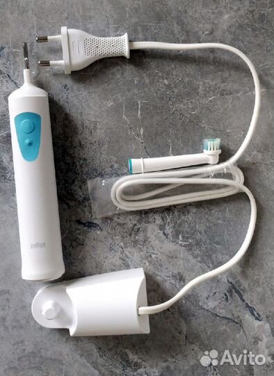 Электрическая Зубная щётка Braun Oral B