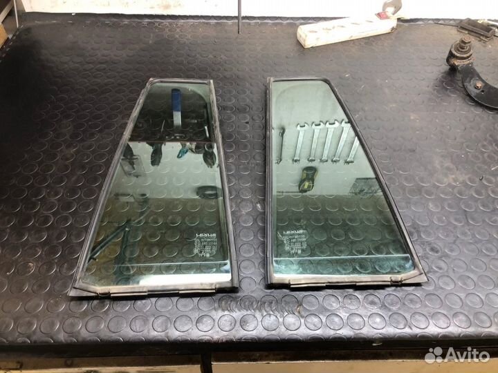 Форточка задней двери Lexus Lx 570