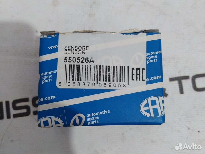 Датчик распредвала новый на Nissan March K12