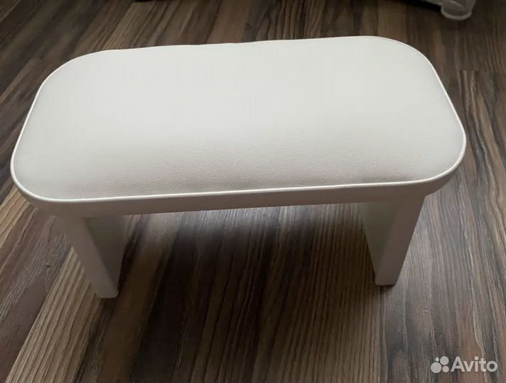 Подставка для рук маникюрная