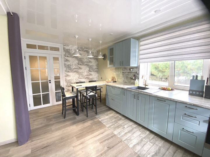 2-к. апартаменты, 60,8 м², 1/4 эт.