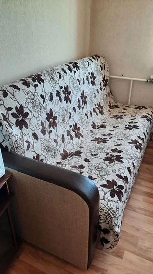 1-к. квартира, 42 м², 9/9 эт.