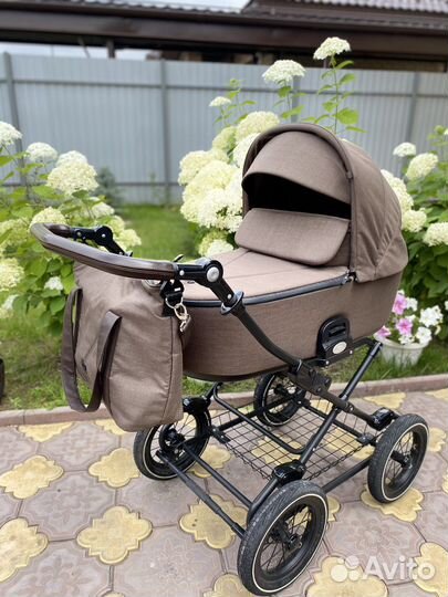 Коляска 2 в 1 Roan Bass Next Classic