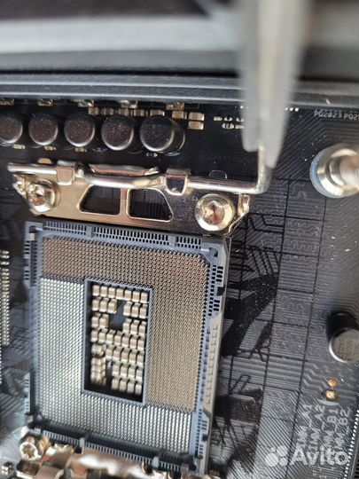 Материнская плата asus strix Z690-E gaming WI-FI