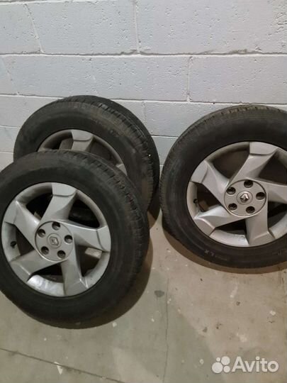 Continental ContiCrossContact LX 6.50/15.5 R16