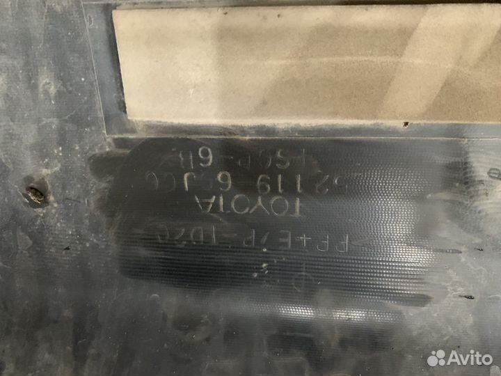 Бампер передний Toyta LC 200 2013г.в