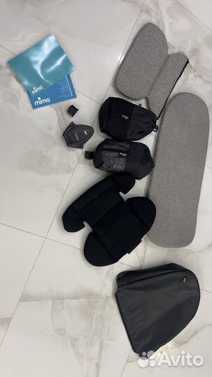 Коляска mima xari 3 в 1
