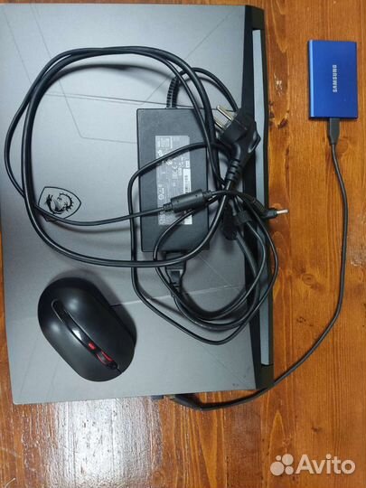 MSI gl76 11uck (+ диск на 1тб, + мышь, + 8gb озу)