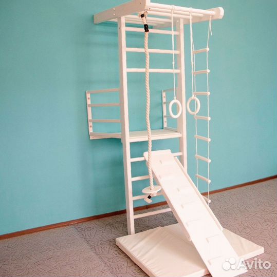 Шведская стенка с балконом и аксессуарами