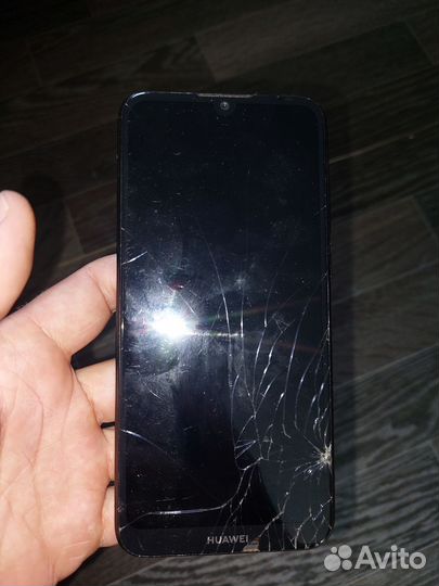 HUAWEI Y6 (2019), 2/32 ГБ