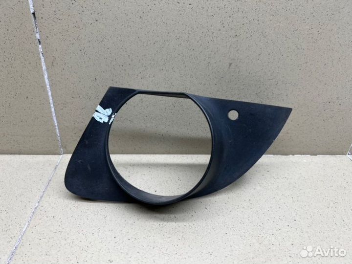 Рамка противотуманной фары левая Bmw 7-Серия