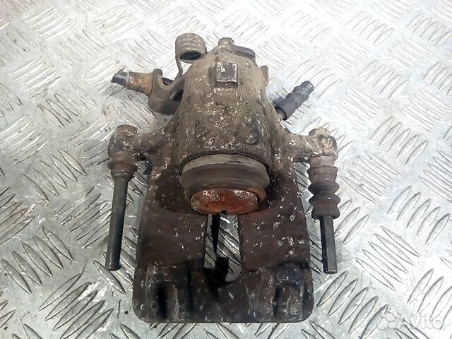 Суппорт задний правый для Opel Insignia 1 13390032