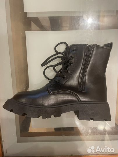 Ботинки берцы 41 новые