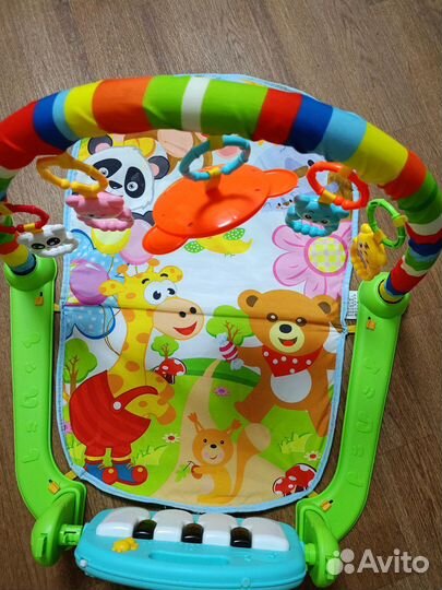 Развивающий коврик с пианино