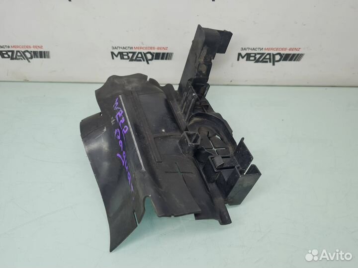 Дефлектор радиатора левый Mercedes W222 S 222
