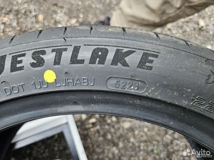 Westlake ZuperAce Z-007 255/40 R18