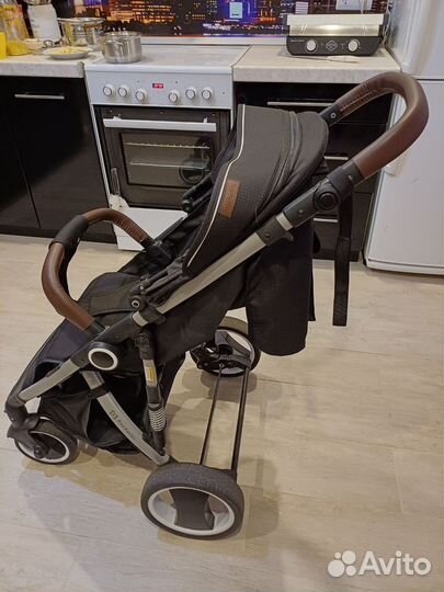 Прогулочная коляска бу