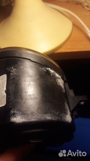Противотуманная правая фара Тойота 89210656 ориг