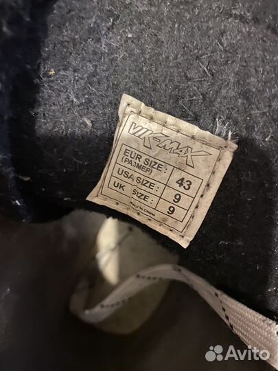 Коньки хоккейные