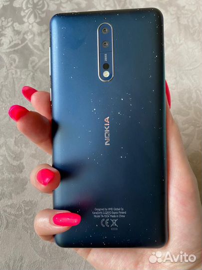 Телефон Nokia 8