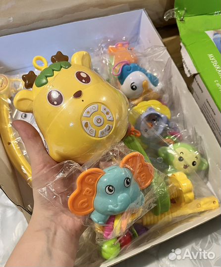 Новый Мобиль на кроватку с проектором