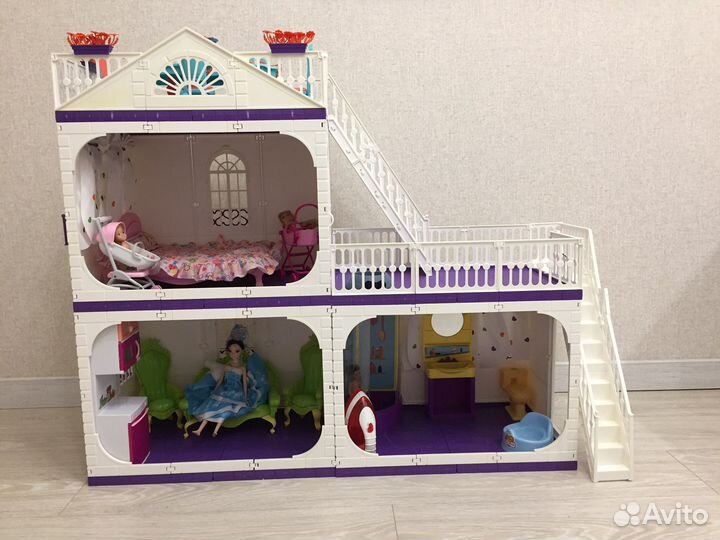 Домик кукольный