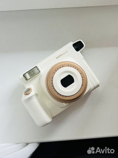 Новые Instax Wide 300 Toffee Fujifilm