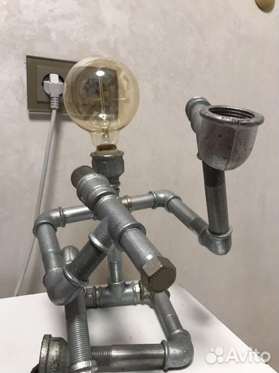 Светильник настольный лампа