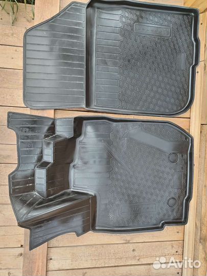 Коврики на renault duster