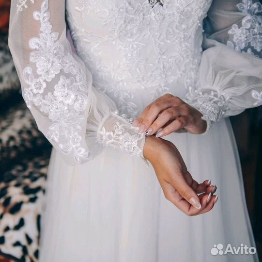 Свадебное платье