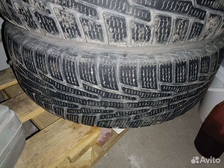 Nokian Tyres Hakka Z SUV 215/70 R16 100R