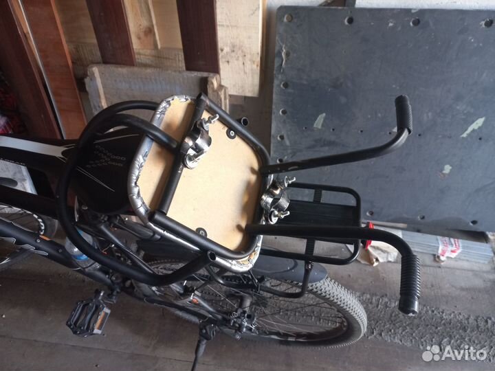 Детское велосипедное кресло на раму