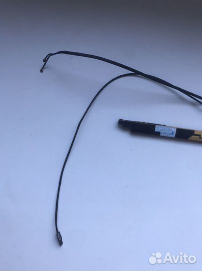 Macbook air 13 a1466 петля крепления экрана