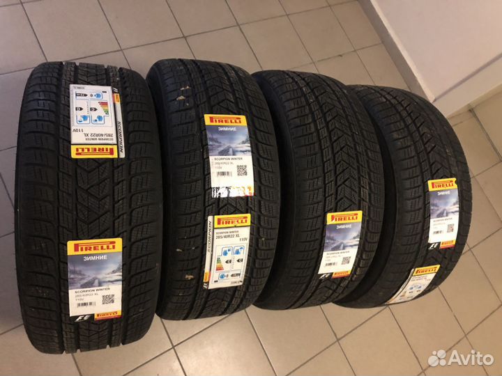 Pirelli Scorpion Winter 2 285/40 R22 110V