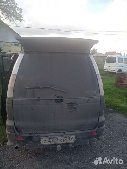 Спойлер toyota town ace noah