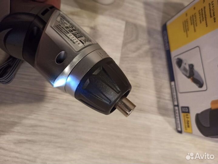 Шуруповерт аккумуляторный