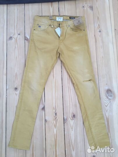 Джинсы pull and bear