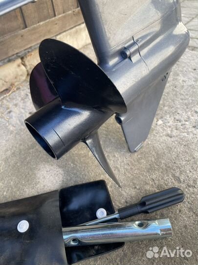 Лодочный мотор