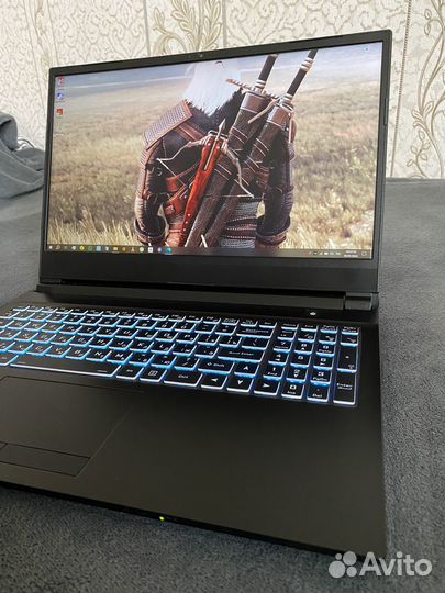 Игровой ноутбук(IPS2,5k/Ryzen5/16/512/RTX3070)