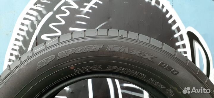 Dunlop SP Sport Maxx 050 235/65 R18