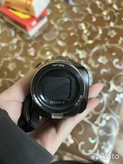 Видеокамера sony