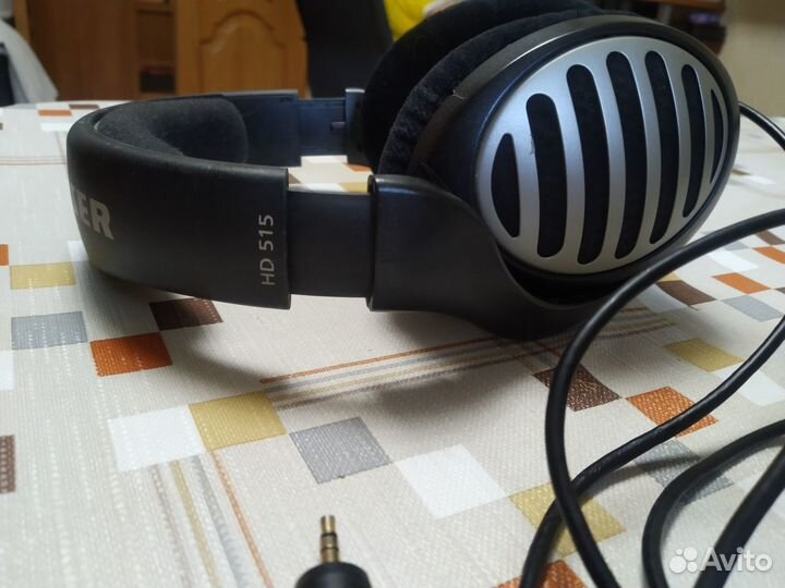 Наушники Sennheiser HD 515