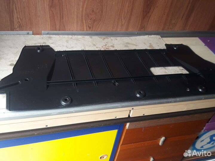 Пыльник переднего бампера nissan