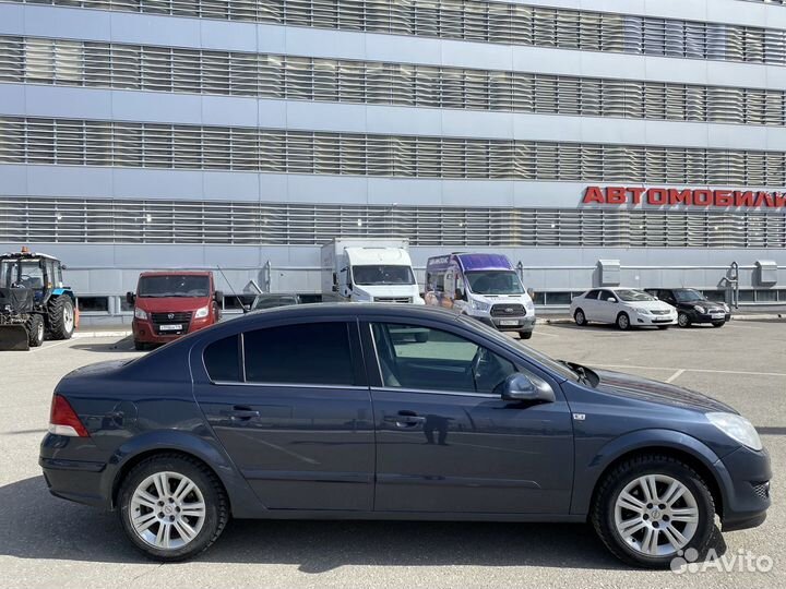 Opel Astra 1.8 AT, 2010, 166 655 км