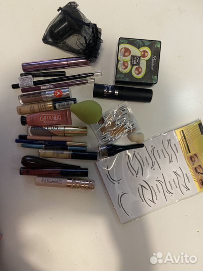 Набор косметики пакетом