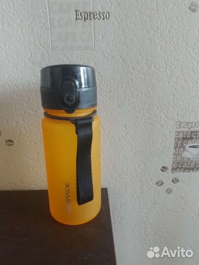 Бутылка для воды