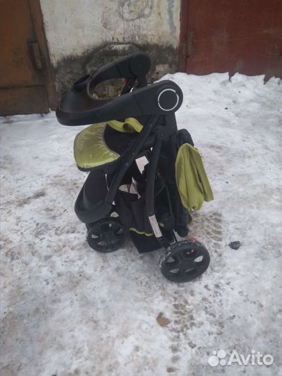 Прогулочная коляска LC400