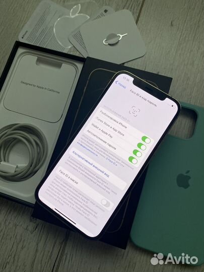 iPhone 12 Pro, 256 ГБ
